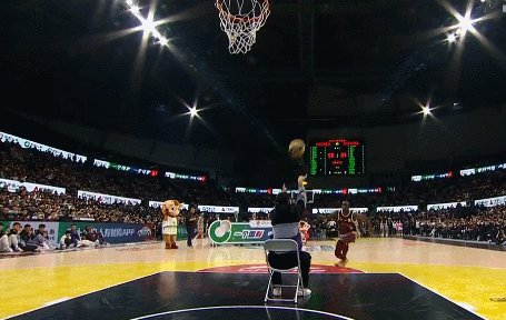 1740921709579066130.gif 4.gif